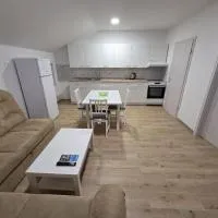 Apartma Pri Stevotu, hotel en Deskle