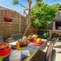 Les Acacias、コロンビエールのホテル
