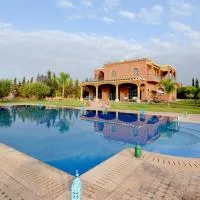 Villa privée, 5 suites, Piscine & Jardin XXL, hotel v Marrákeši