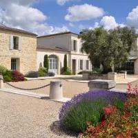 Château la Rose Perriere, מלון בLussac