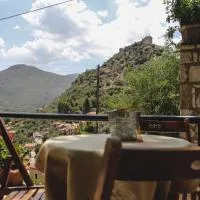 Guesthouse Vrenthi, hotel u gradu 'Karytaina'