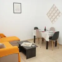 PAVLOS Apartment in Katerini Parking, viešbutis mieste Katerinė