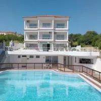 CHIOS HOTEL: Katarráktis şehrinde bir otel