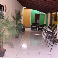 Pousada Familiar Encanto da Chapada, hotelli kohteessa Carolina l&auml;hell&auml; lentokentt&auml;&auml; Carolina-lentokentt&auml; - CLN 