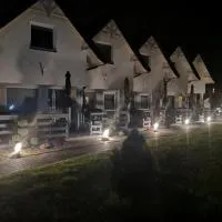 Domki Słoneczne, hotel in Sarbinowo