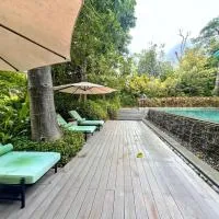Pong Talong에 위치한 호텔 Swan Lake - InterContinental Khao Yai Residence - 100 SQM 2 BRs and 2 Baths