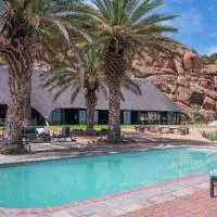 Ai Aiba - The Rock Painting Lodge, Hotel in Omaruru