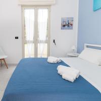 GALLIPOLI 30 METRI DAL MARE 6 posti letto e WiFi, מלון בRivabella