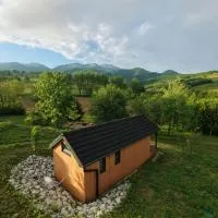 Dushka Mountain Cabin, hotel i Belec