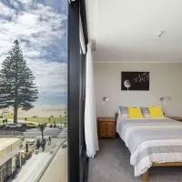 2 Marine Parade, hotel v mestu Mount Maunganui