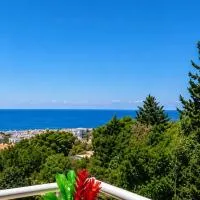 Luxury Seaview Escape for Couples & Families in Paphos, hotel Konia városában