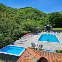 M&M Bazen resort Goražde, hotel v destinácii Goražde