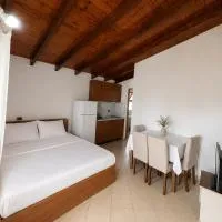 Beach Apartments Gjaci, hotel i Tale