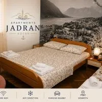Apartman Jadran Private Parking, hotel en Dobrota