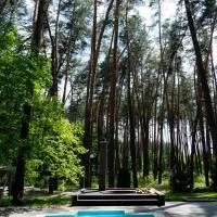 Заміський комплекс Lisovi Polyany, hotel a Novosëlovka