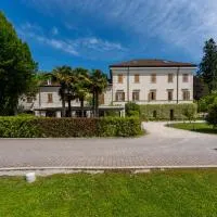 Art Hotel Varese, khách sạn ở Varese