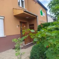 Juhar Kiskunhalas, hotel i Kiskunhalas