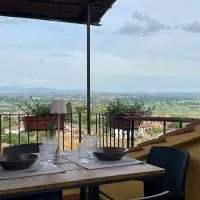 Dimora 45, Contemporary Apartments in a Historic Building, Valdichiana, Tuscany, hotel u gradu Sinalunga