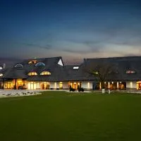Hotel Remes, hotel a Opalenica