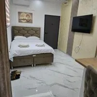Studio centar Lazic 1، فندق في Šid