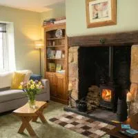 Motcombe Cottage, hotell i Hatherleigh