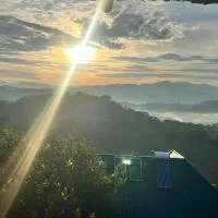 Bwindi Neckview Lodge، فندق في Buhoma