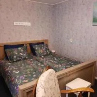 Allerémastede - een semi B&B op zolder, hotel sa Grijpskerk