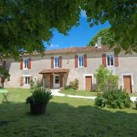 Chambre d'hôtes - Retour à la ferme, hotel u gradu Verteillac