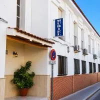 Hostal Muriel, מלון באלחרקה