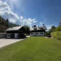 ChaletFeeling im Salzkammergut, hotel u gradu Strobl