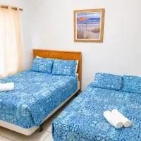 SUITE 1, BLUE PAVILION - Steps to BEACH - Free upgrade now to Nov 30, hotel i West Bay