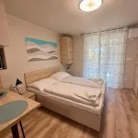 Nautica Stúdió by HelloBalatonlelle, hotel Balatonlellén