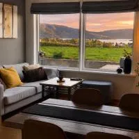 Cozy Landscape House, Near pulpit Rock, hotel en Strand