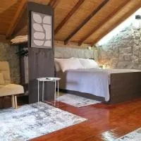 Moose House EV Charging Pool Gated Community, hotel em Loivos