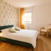 Gîte cosy Vertus avec terrasse privé proche maisons de Champagne Epernay Reims, hotel v destinácii Vertus