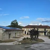 Chicken Fields Good !、オーシュのホテル