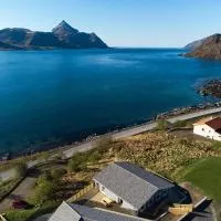 Lofoten Paradise Cabins Sea View, viešbutis mieste Napp