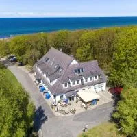Dünenhotel am Meer, отель в Варнемюнде