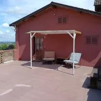 Il Rustico di Calosso、Calossoのホテル