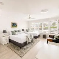 Lakeview Sanctuary - 300m to Beach - Resort Pool, ξενοδοχείο σε Urangan