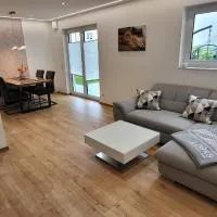 Ferienwohnung in Lohrheim, хотел в Lohrheim