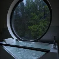 Usłysz ciszę - znajdź Ciszyca - Leśne SPA - Sauna & Jacuzzi - Prywatnie - Bez limitu, hotel v destinaci Ponurzyca