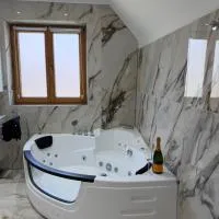 Premium Whirlpool Residence JR - Free Parking, hotel en Kapfenberg