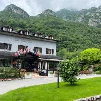Hotel Al Verde, ξενοδοχείο σε Mandello del Lario