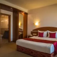 Hotel Sevlievo Plaza، فندق في سيفلييفو