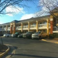 HomeTowne Studios by Red Roof Chantilly, hotel di Chantilly