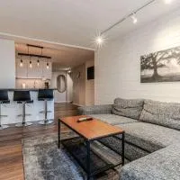 Newly built souterrain apartment in Älvsbacka, hótel í Skellefteå
