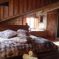 El Planeta Escondido, hotel a Losana de Pirón