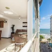 Apto vista mar c/ churrasq. a 50m da Praia ATT0602, hotel v destinaci Perequê