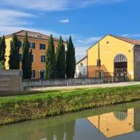Agriturismo Corte Filippi, hotel v mestu Villadose